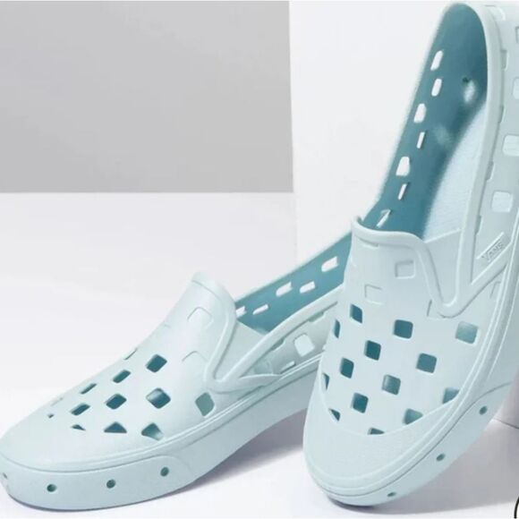 Vans Trek Slip-On- Baby Blue - Picture 1 of 13